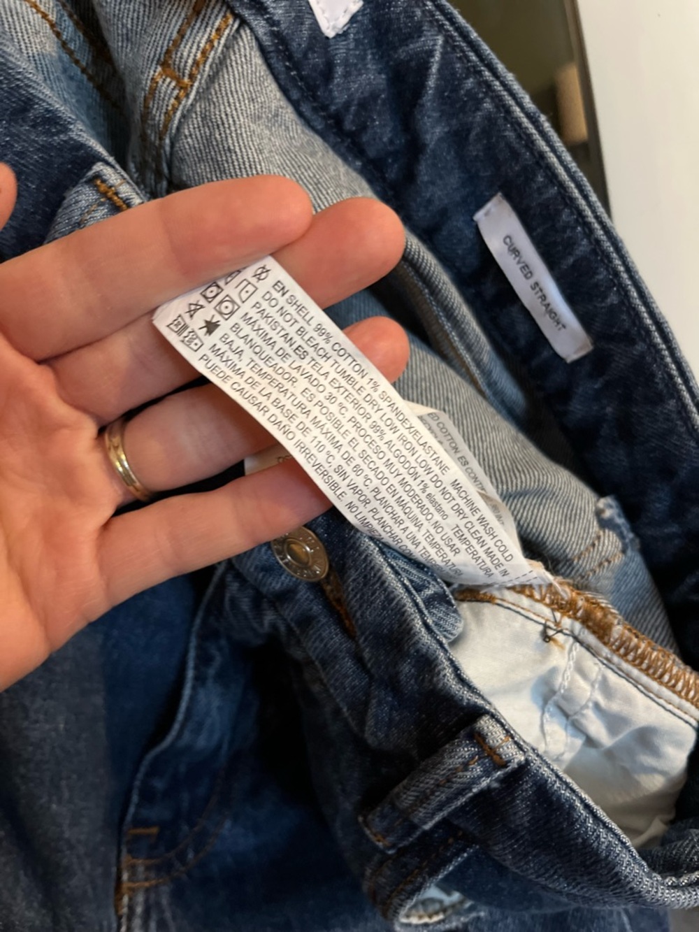 SOLD Forever 21 Curvy Straight Fit Jeans - Picture 6 of 6